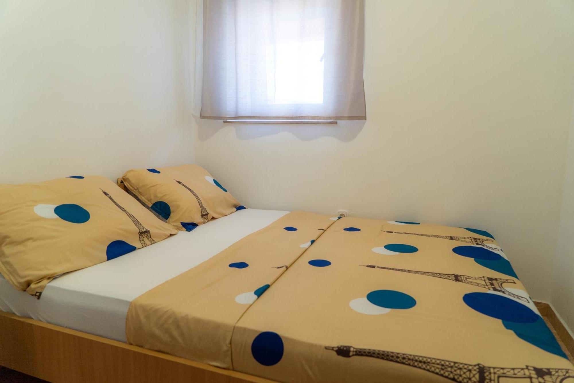 Apartments Zubcic Tisno Exterior foto